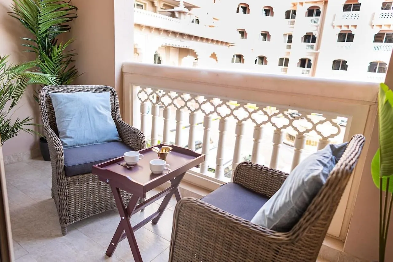 Palm Jumeirah Grandeur Residences, Private Pool & Beach ドバイ アラブ首長国連邦